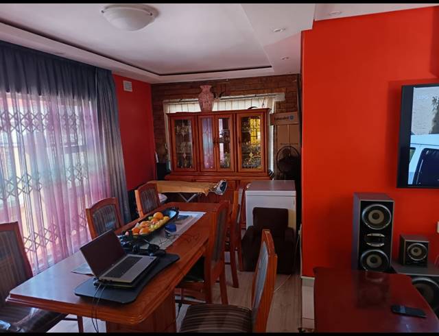 3 BEDROOM FREEHOLD FOR SALE IN GUGULETU